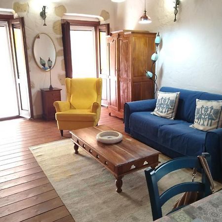 Oldtown Romantic Apartment Cagliari Luaran gambar