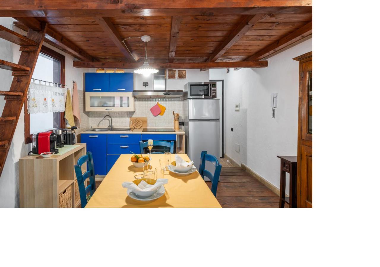 Oldtown Romantic Apartment Cagliari Luaran gambar