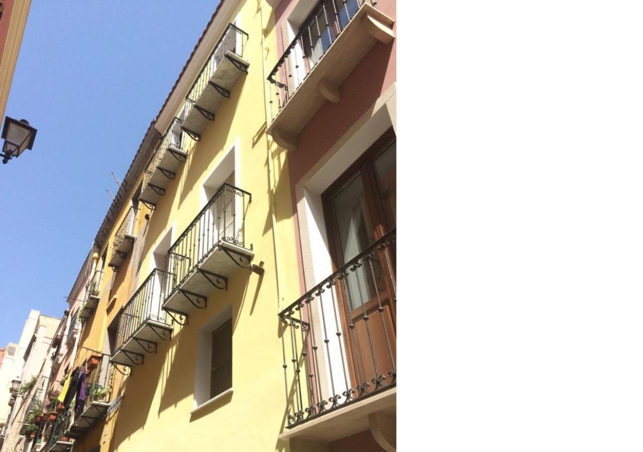 Oldtown Romantic Apartment Cagliari Luaran gambar