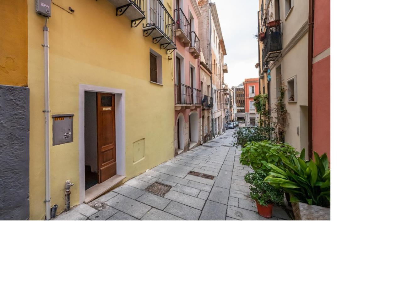 Oldtown Romantic Apartment Cagliari Luaran gambar