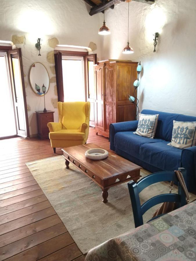 Oldtown Romantic Apartment Cagliari Luaran gambar